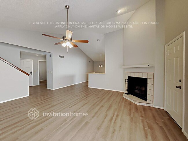 Building Photo - 446 E Wescott Dr