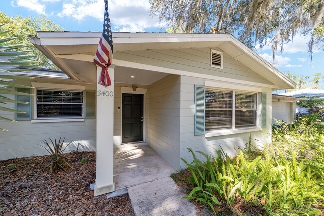 Foto del edificio - Beautiful 3/2 home in fantastic NW locatio...