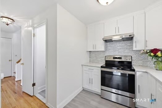 Foto del edificio - 7 Sharon Ln