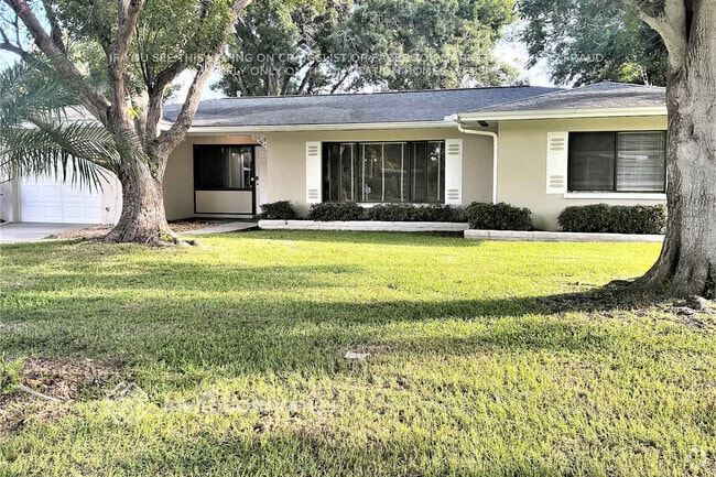 Building Photo - 16 Southwind Dr