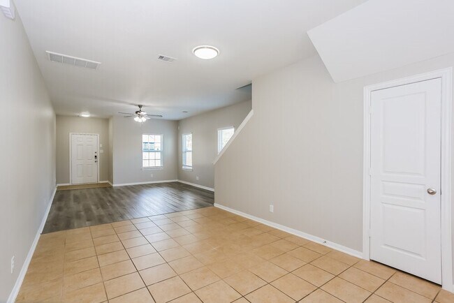 Foto del edificio - 17442 Hayley Springs Ct