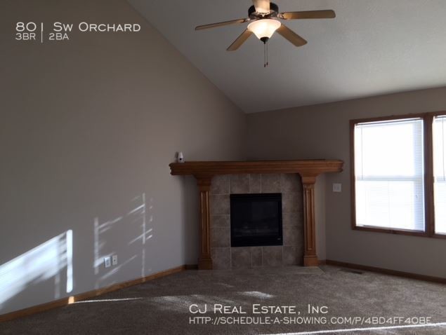 Foto del edificio - 801 Sw Orchard-