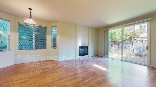 Building Photo - 1343 Peterson Ln