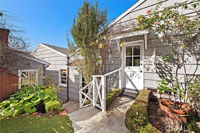 Building Photo - 31531 Bluff Dr