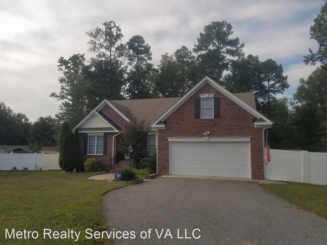 Foto del edificio - 4 br, 2 bath House - 11512 Charles Towne Road