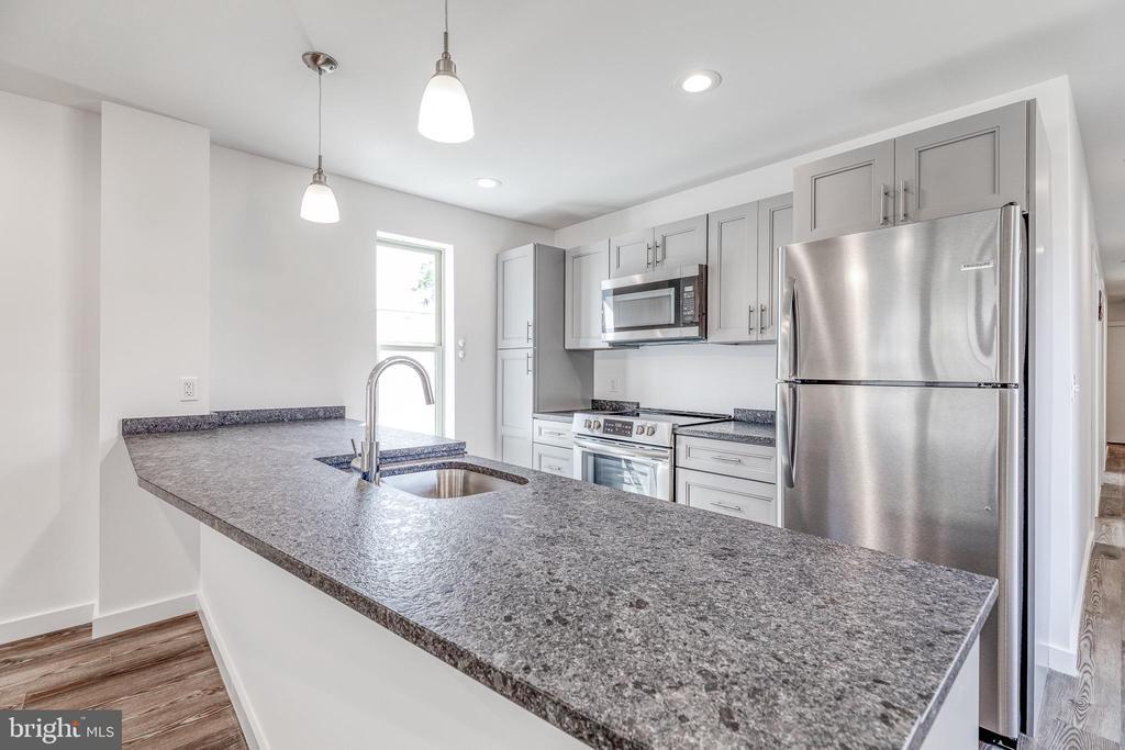 Foto principal - 751 N 43rd St