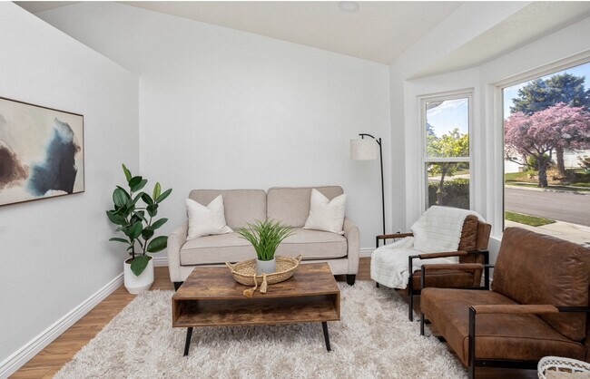Foto del edificio - 763 W Windflower Ln