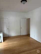 Building Photo - 114 Broughton Ave