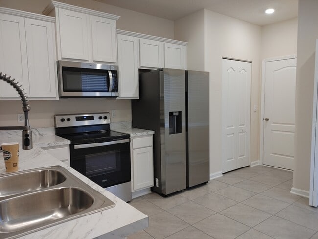 Photo - 9485 Star Dr Townhome