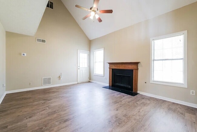 Foto del edificio - 4418 Dryden Ave