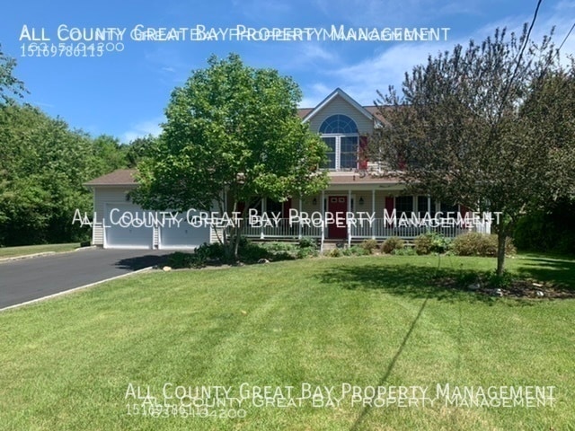 Foto principal - 115 Hedges Ave