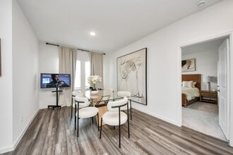 Building Photo - 1802 Corsica Crk Ln