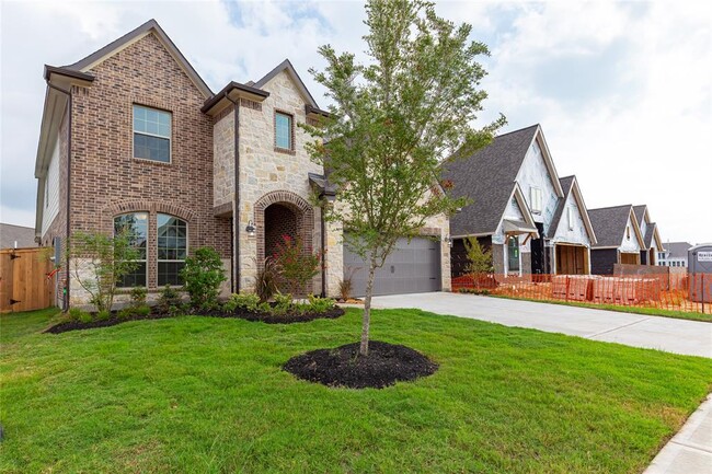 Building Photo - 30031 Aralia Dr