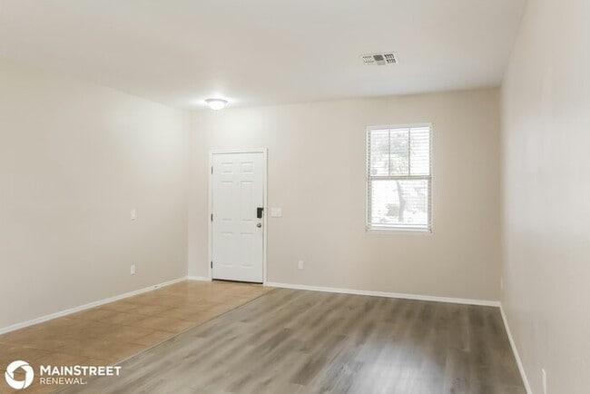 Building Photo - 6881 W Maldonado Rd, Laveen, AZ 85339
