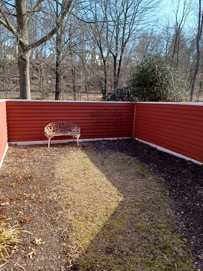 55 Oil Mill Rd Unit 38, Danbury, CT 06810 Condo for Rent in Danbury