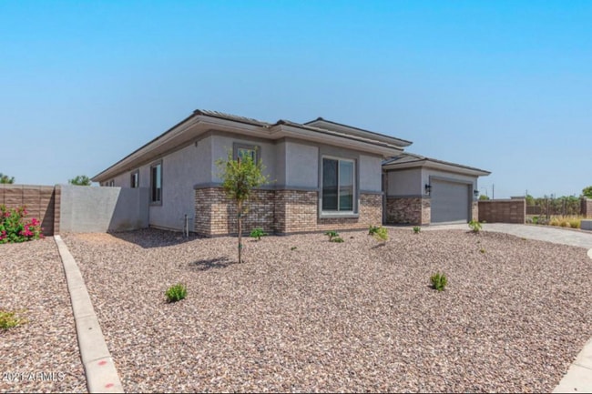 Photo - 880 W Flamingo Dr (Chandler, AZ) House