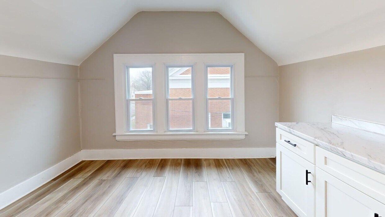 Foto del edificio - 764 Work Dr