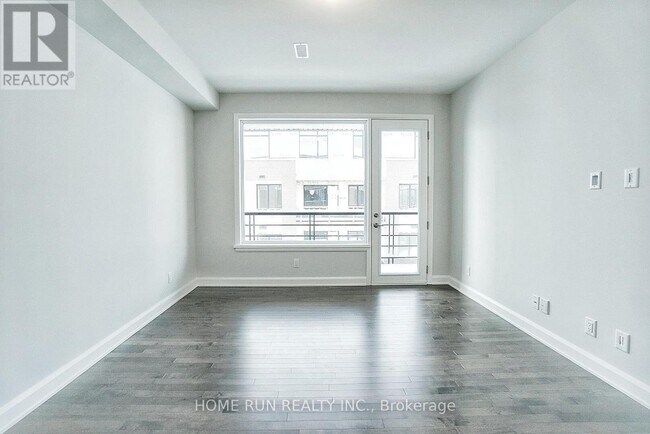 Building Photo - 170-170 Boundstone Way