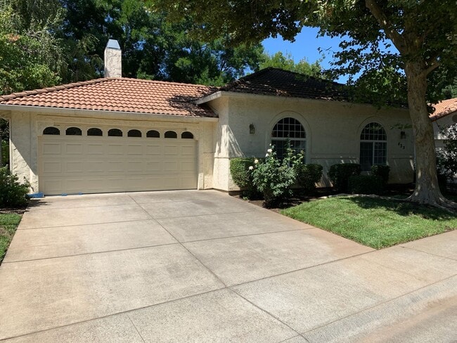 Building Photo - 435 Mission Santa Fe Cir