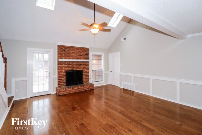 Building Photo - 3862 Oak Forest Drive