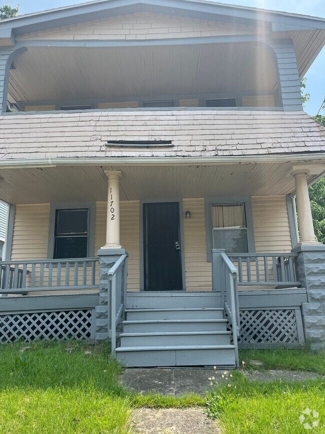 Building Photo - 11702 Honeydale Ave
