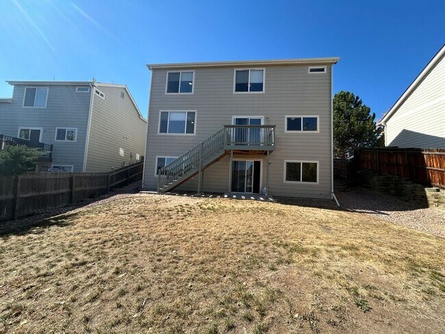 Foto del edificio - 7821 Silver Maple Ln