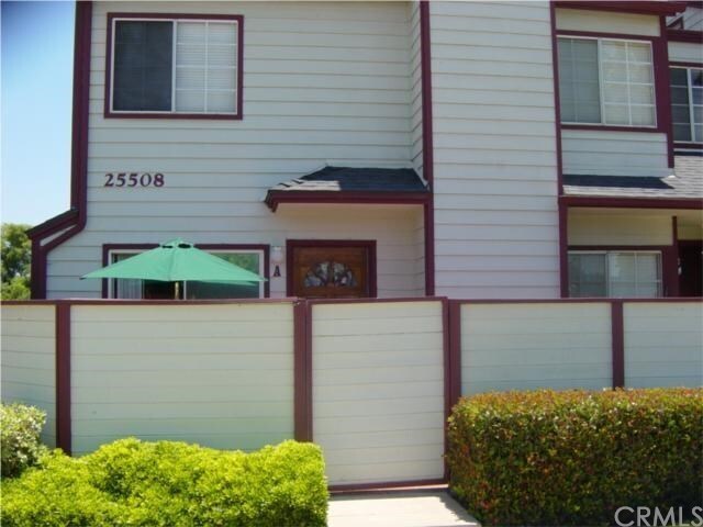 Primary Photo - 25508 Dodge Ave