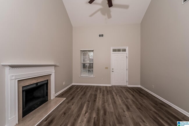 Building Photo - 230 Morning Mist Ln