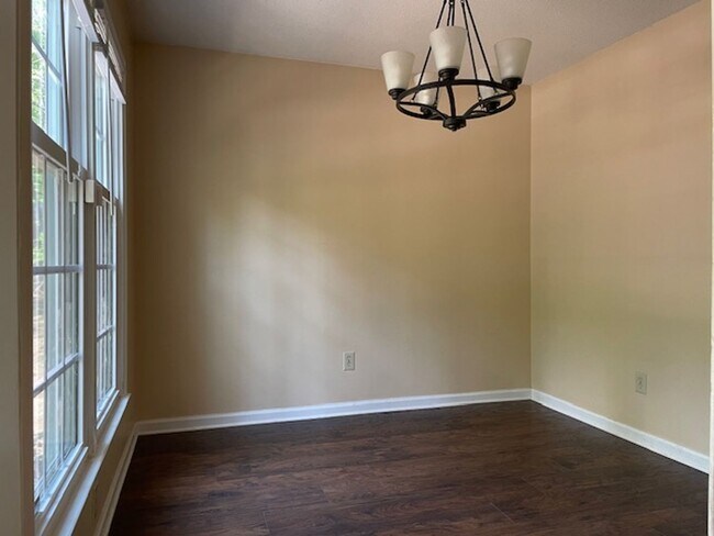 Foto del edificio - 3 Bedroom, 1.5 Bath Home in Durham