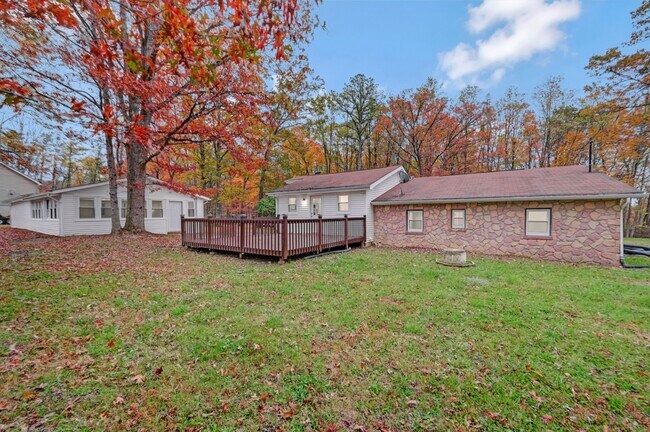 Foto del edificio - 752 Toll Rd