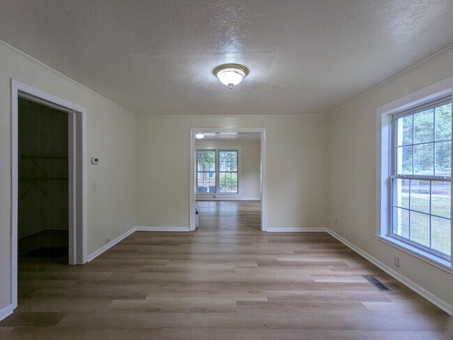 Foto del edificio - 404 Pine St