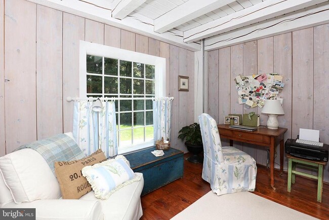 Foto del edificio - 375 Pineville Rd