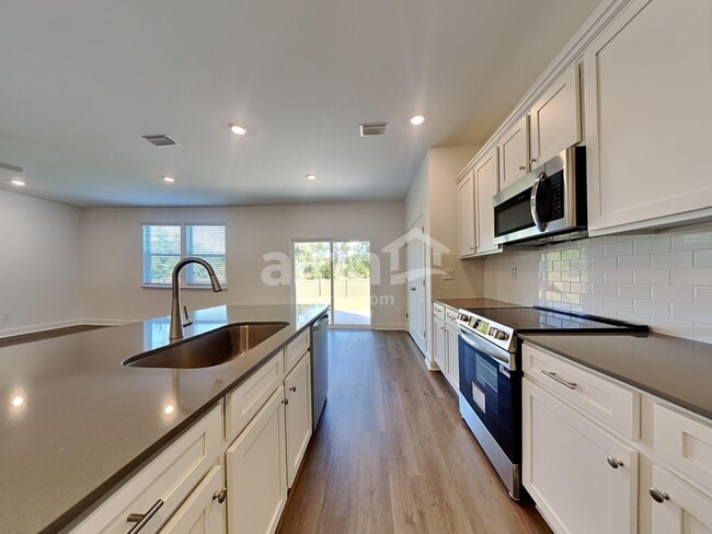 Building Photo - 308 Calla Lily Ct