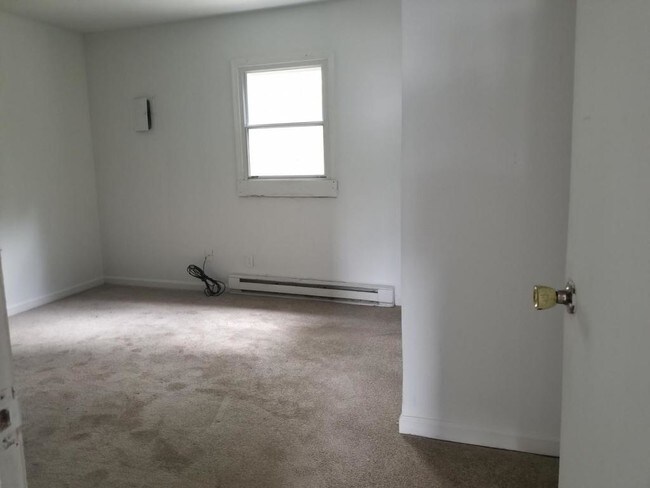 Building Photo - 9-D Welch Pl, 27707