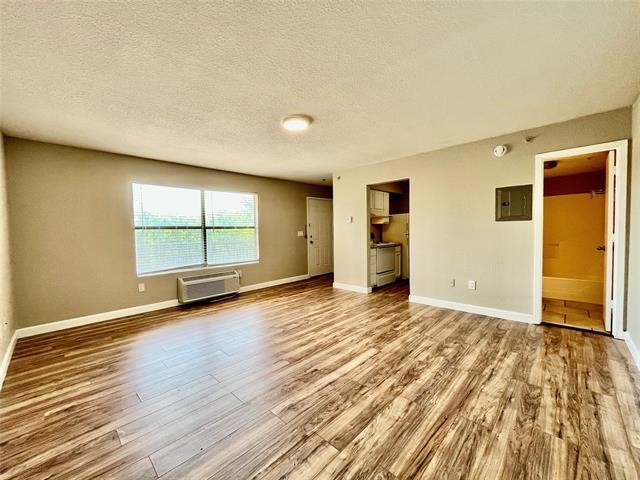 Foto del edificio - 701 W Sycamore St