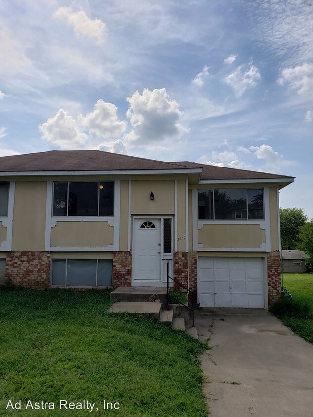 3228 N 84th Terrace, Kansas City, KS 66109 Room for Rent in Kansas
