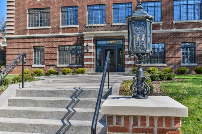 Foto del edificio - 1411 Willow Ave