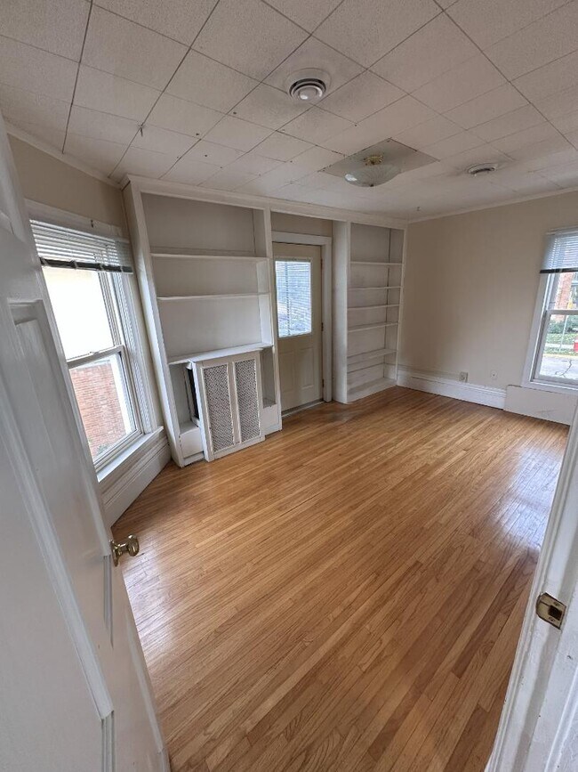 Foto del edificio - 751 Jenifer St