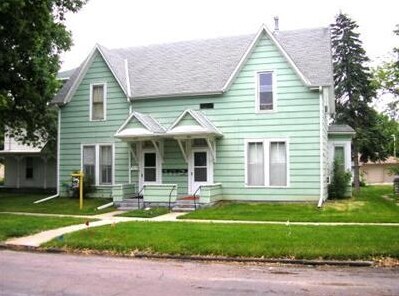 Primary Photo - 602-604 Locust St