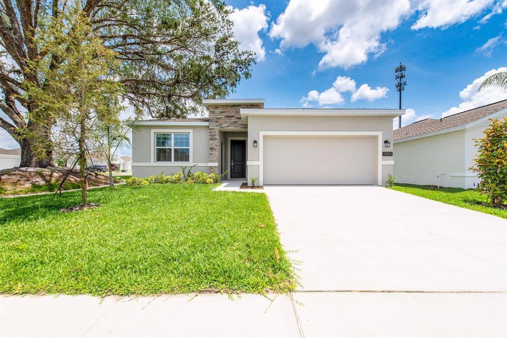 Primary Photo - 1480 Peach Crk Dr