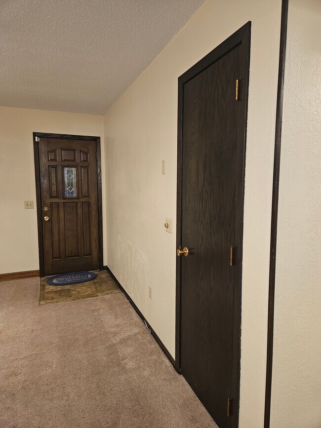 Foto del edificio - 13630 268th Ave NW