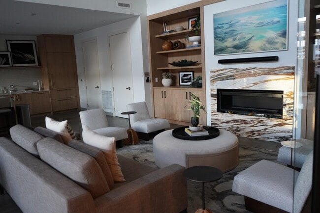 club house - 19355 N 73rd Way