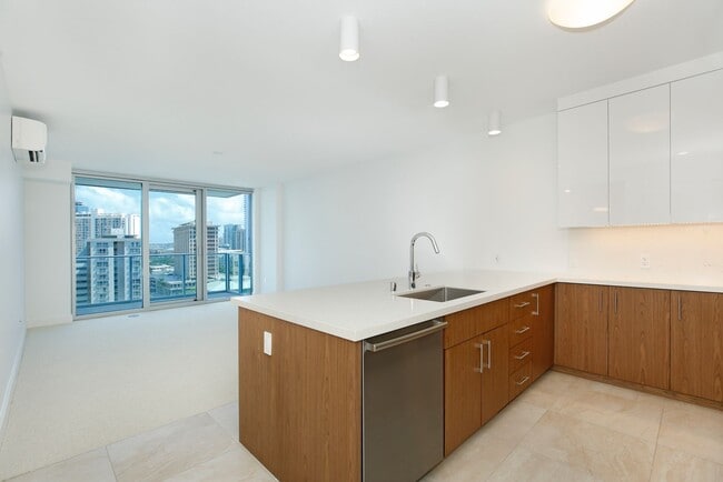Photo - Azure Ala Moana! Convenient Urban Lifestyle!  Unit 1305 Apartment