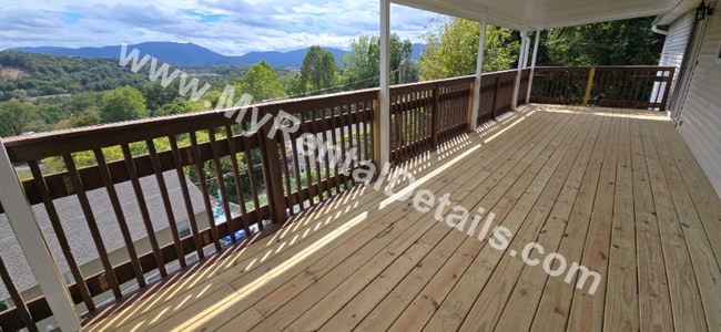 Foto del edificio - 11 Wayside Rd