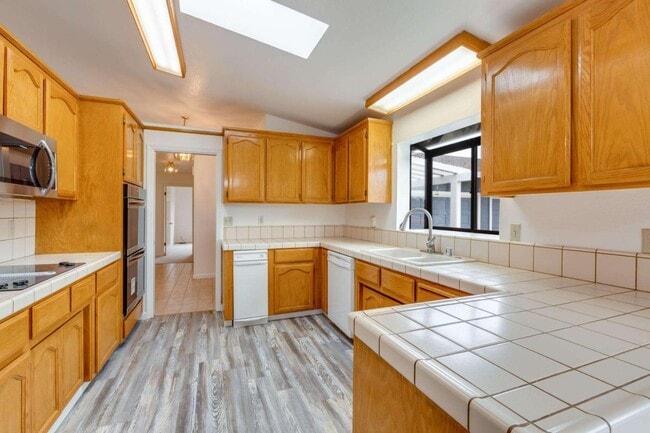 Foto del edificio - 431 Paul Dr