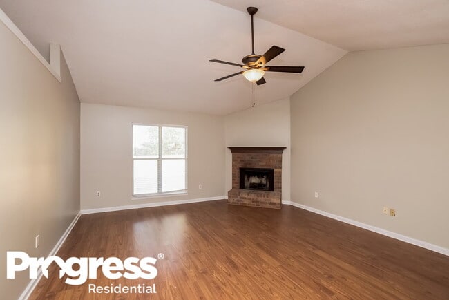 Building Photo - 10378 Yates Dr