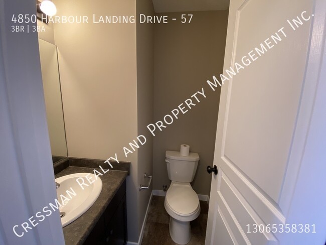 Building Photo - 3 bed, 1 bath townhouse harbour landing