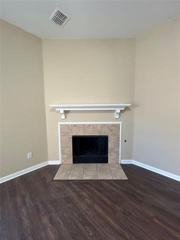 Building Photo - 12113 Tacoma Ridge Dr