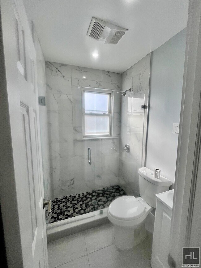 Foto del edificio - 207 Woodland Ave