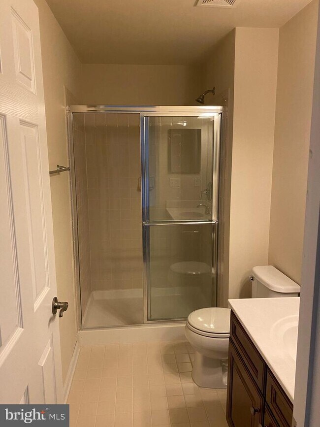 Building Photo - 12849 Glen Forest Ct